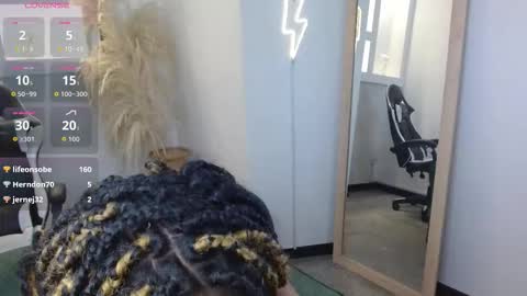 onyx_ebony online show from 10/23/25, 03:44