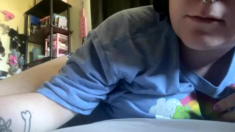 Snapshot of onyx_the_pupstar chatting on 04/04/26, 07:00 Onyx online show from 04/04/26, 07:00