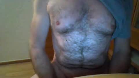 Snapshot of ooehot chatting on 12/28/24, 06:49 ooehot online show from 12/28/24, 06:49