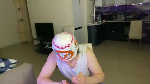 Snapshot of oofcblesssexx chatting on 12/26/24, 09:04 bless god online show from 12/26/24, 09:04