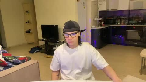 Snapshot of oofcblesssexx chatting on 12/28/24, 09:30 bless god online show from 12/28/24, 09:30