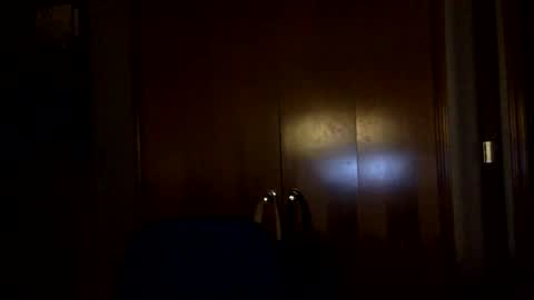 Snapshot of oofthatstuff chatting on 05/13/26, 05:16 oofthatstuff online show from 05/13/26, 05:16