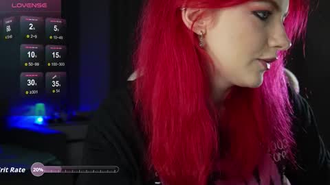 Snapshot of ooliviaa chatting on 10/22/25, 05:34 Hannah online show from 10/22/25, 05:34