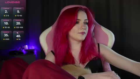 Snapshot of ooliviaa chatting on 11/08/25, 02:28 Hannah online show from 11/08/25, 02:28