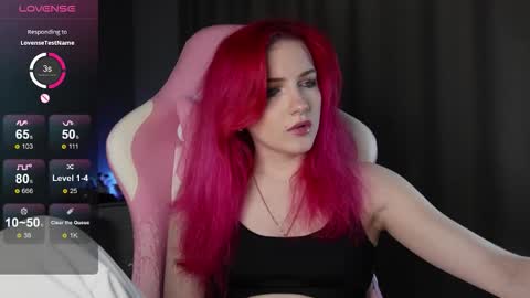 Snapshot of ooliviaa chatting on 11/10/25, 12:37 Hannah online show from 11/10/25, 12:37