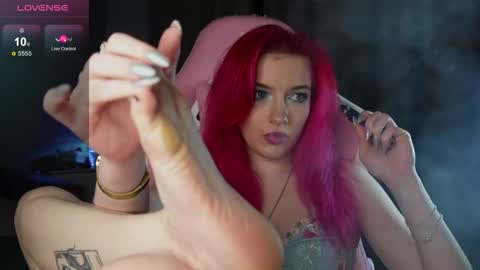 Snapshot of ooliviaa chatting on 11/30/25, 04:11 Hannah online show from 11/30/25, 04:11