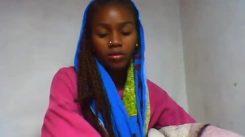 Snapshot of oooorazanasoa chatting on 06/26/26, 07:13 oooorazanasoa online show from 06/26/26, 07:13