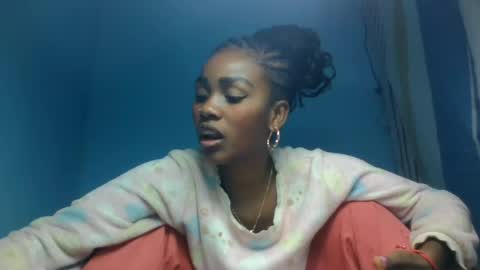 Snapshot of oooorazanasoa chatting on 07/10/26, 05:15 oooorazanasoa online show from 07/10/26, 05:15