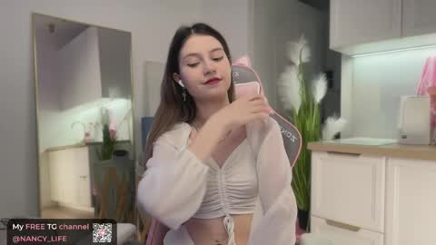 Nancy online show from 04/03/26, 07:23