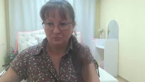 Snapshot of oovanessahotts chatting on 07/07/26, 05:21 Vanessa online show from 07/07/26, 05:21