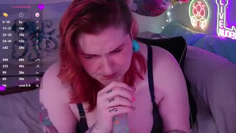 Snapshot of opalreigning chatting on 12/19/24, 10:56 Opal online show from 12/19/24, 10:56