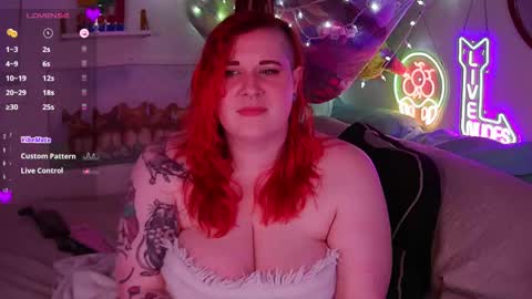 Snapshot of opalreigning chatting on 09/10/25, 07:08 Opal online show from 09/10/25, 07:08