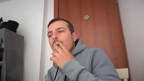 Snapshot of or690 chatting on 04/13/26, 08:53 or online show from 04/13/26, 08:53