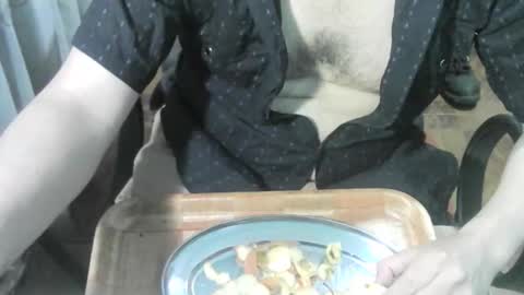 Ore online show from 11/25/25, 10:54