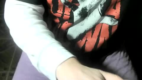 Snapshot of ore_cam chatting on 07/11/26, 07:11 Ore online show from 07/11/26, 07:11