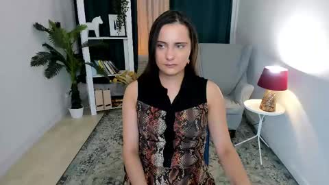 Snapshot of orfeya_one chatting on 04/21/26, 04:56 Orfeya online show from 04/21/26, 04:56