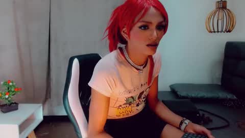 Snapshot of oriana_braom chatting on 01/07/25, 01:38 Oriana braom online show from 01/07/25, 01:38