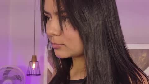 Snapshot of oriana_guzman chatting on 05/30/26, 11:02 Miss Guzman online show from 05/30/26, 11:02