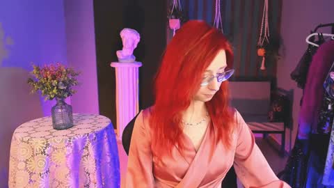 Orianna -  Hi Im into geek culture cosplay crafting LARP games. Shall we play DnD online show from 01/13/25, 12:13