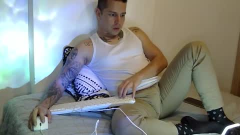 Orienzo online show from 02/28/26, 04:13