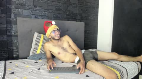 orion y perla online show from 12/24/24, 07:06