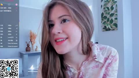 Snapshot of orivienne chatting on 09/16/25, 07:09 Dolores online show from 09/16/25, 07:09