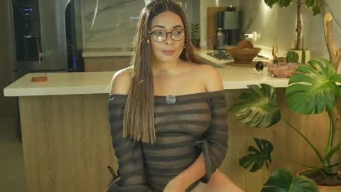 Snapshot of orla_voss chatting on 03/27/26, 02:28 Orla online show from 03/27/26, 02:28