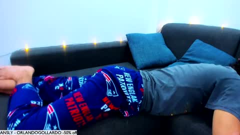 Snapshot of orlando__bloom chatting on 12/13/24, 09:02 Fansly and Instagram -  online show from 12/13/24, 09:02