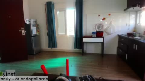 Snapshot of orlando__bloom chatting on 02/02/25, 07:41 Fansly and Instagram -  online show from 02/02/25, 07:41