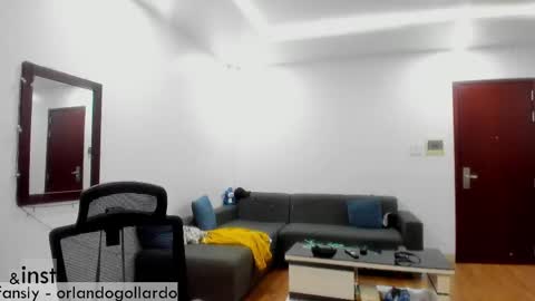 Snapshot of orlando__bloom chatting on 03/04/25, 11:08 Fansly and Instagram -  online show from 03/04/25, 11:08