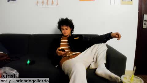 Snapshot of orlando__bloom chatting on 03/07/25, 11:18 Fansly and Instagram -  online show from 03/07/25, 11:18