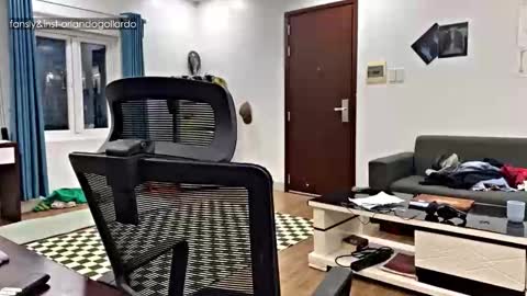 Snapshot of orlando__bloom chatting on 09/26/25, 10:52 Fansly and Instagram -  online show from 09/26/25, 10:52