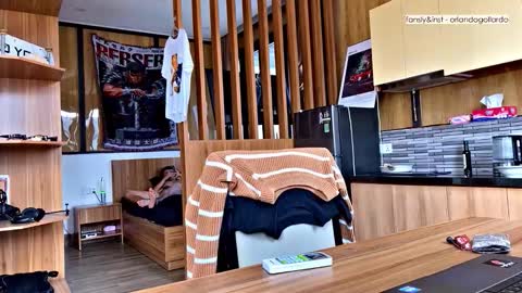 Snapshot of orlando__bloom chatting on 03/26/26, 06:30 Fansly and Instagram - online show from 03/26/26, 06:30