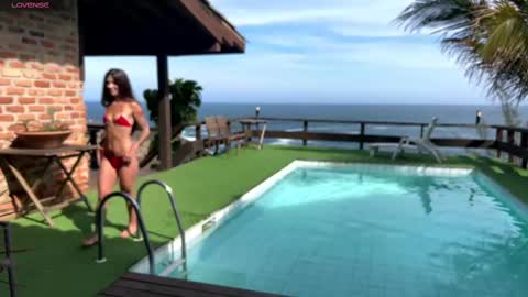 Mary online show from 09/19/25, 05:35