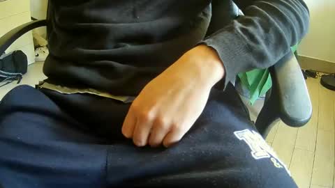 Snapshot of orobrus chatting on 02/07/25, 01:32 Oroborus online show from 02/07/25, 01:32