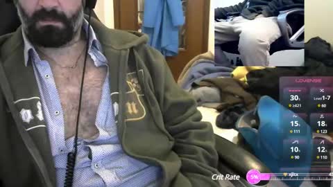 Snapshot of orso4sins2 chatting on 02/10/25, 11:15 orso online show from 02/10/25, 11:15