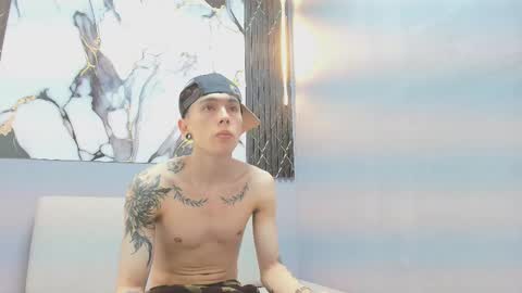 orus_241 online show from 10/10/25, 11:59