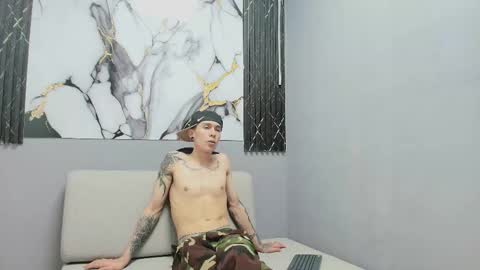 orus_241 online show from 10/11/25, 08:07