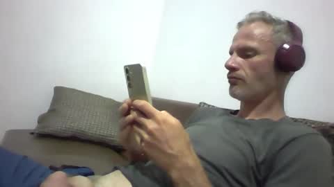 Snapshot of orwel09 chatting on 03/27/26, 07:46 orwel09 online show from 03/27/26, 07:46