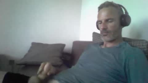 Snapshot of orwel09 chatting on 04/01/26, 03:42 orwel09 online show from 04/01/26, 03:42