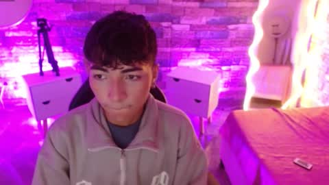 osamu_tay online show from 02/27/26, 11:43