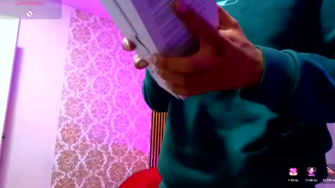 osamu_tay online show from 05/15/26, 03:24