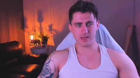 Snapshot of oscar_miller_ chatting on 10/10/25, 09:14 Oscar online show from 10/10/25, 09:14