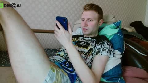 Snapshot of oscar_wildy chatting on 04/05/26, 11:40 Oscar online show from 04/05/26, 11:40