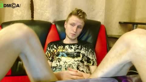 Snapshot of oscar_wildy chatting on 04/13/26, 10:59 Oscar online show from 04/13/26, 10:59