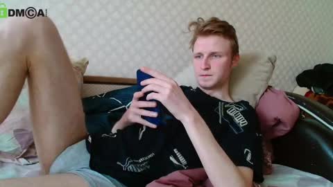 Snapshot of oscar_wildy chatting on 05/08/26, 08:41 Oscar online show from 05/08/26, 08:41