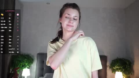 Snapshot of oscarheberle chatting on 07/19/26, 06:22 Jess online show from 07/19/26, 06:22
