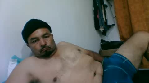 Snapshot of oscarjhe3512 chatting on 05/17/26, 01:58 oscarjhe3512 online show from 05/17/26, 01:58