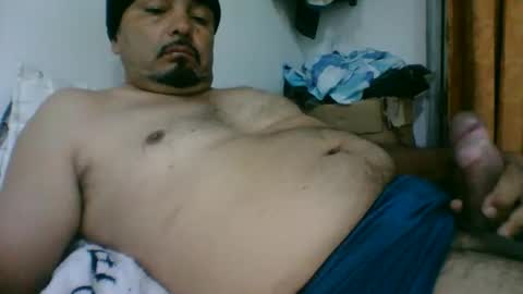 Snapshot of oscarjhe3512 chatting on 05/23/26, 01:44 oscarjhe3512 online show from 05/23/26, 01:44
