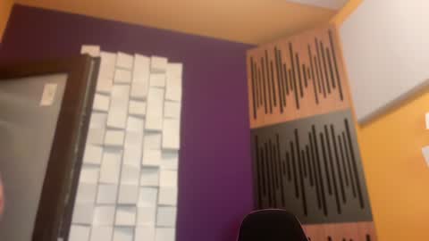 Snapshot of oscarsavage chatting on 01/31/25, 08:33 Oscar Steel Savage online show from 01/31/25, 08:33